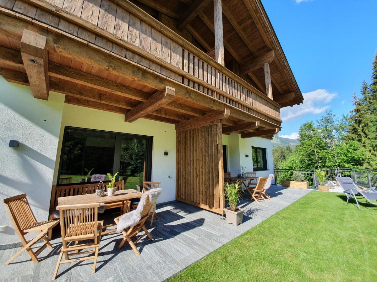 Zeitfrei Chalet Apartments Fieberbrunn Esterno foto