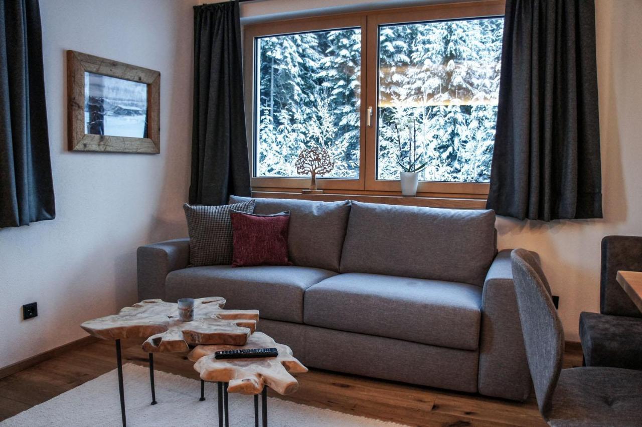 Zeitfrei Chalet Apartments Fieberbrunn Esterno foto